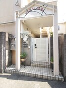 エントランス部分 ﾗｳﾞ ｱﾘｴｰﾙ