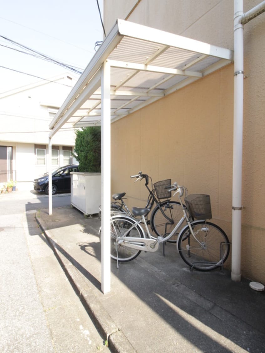 駐輪場 ﾗｳﾞ ｱﾘｴｰﾙ