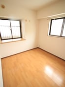 居室 サンテラス反町公園