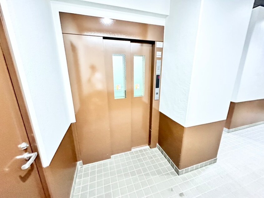 外観写真 サンテラス反町公園