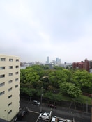 室内からの展望 サンテラス反町公園