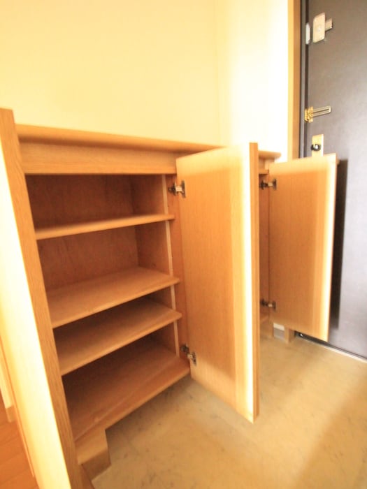 靴箱 サンテラス反町公園