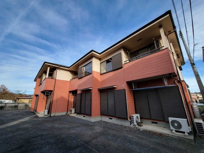 外観写真 セラディ－ルＢ棟