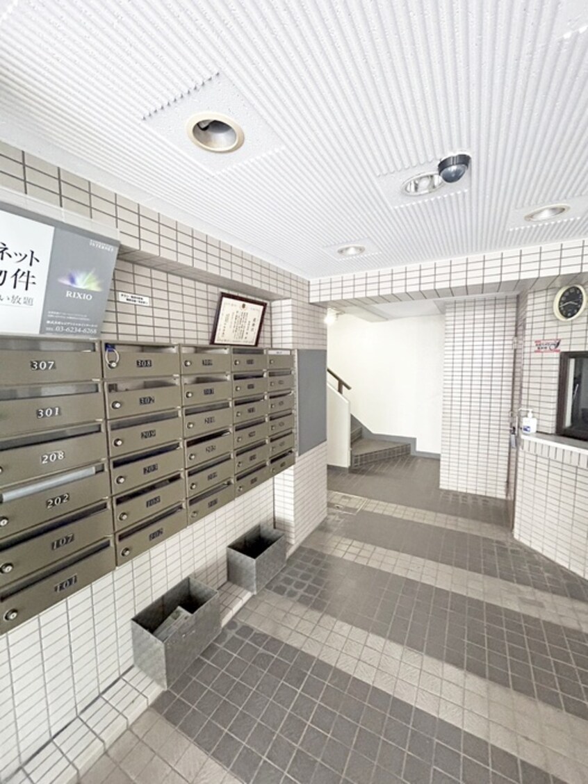 エントランス部分 雅ビル