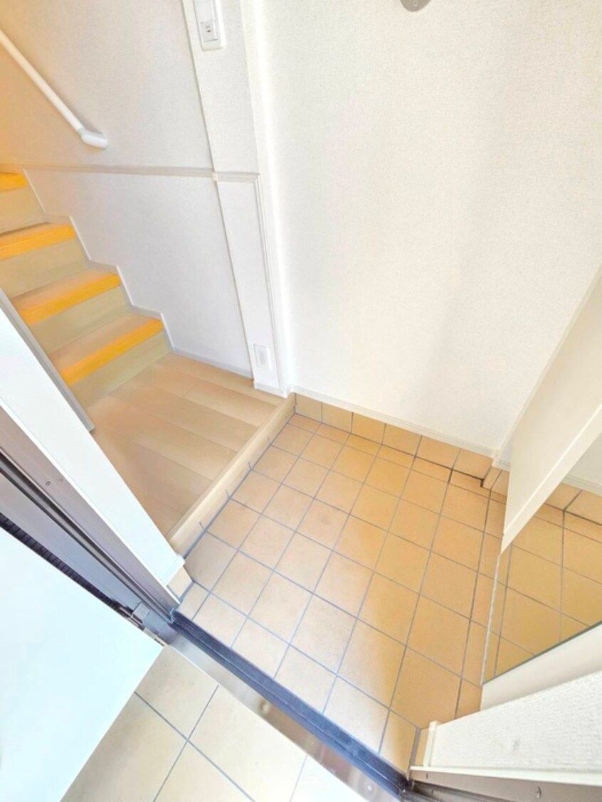 玄関 カルム　ヴィラージュ