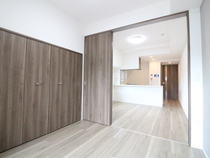 居室 ラグゼナ日本橋