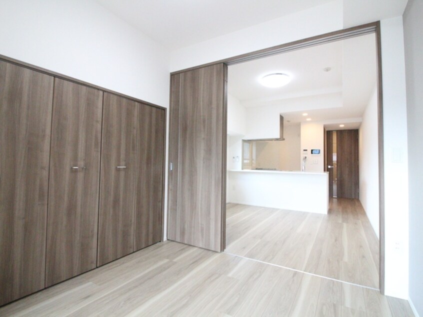 居室 ラグゼナ日本橋