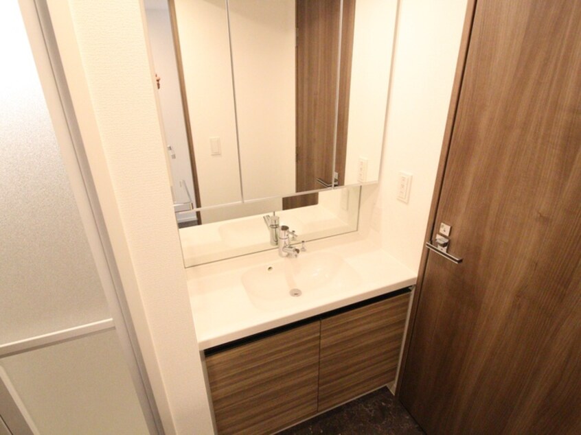 洗面 ラグゼナ日本橋