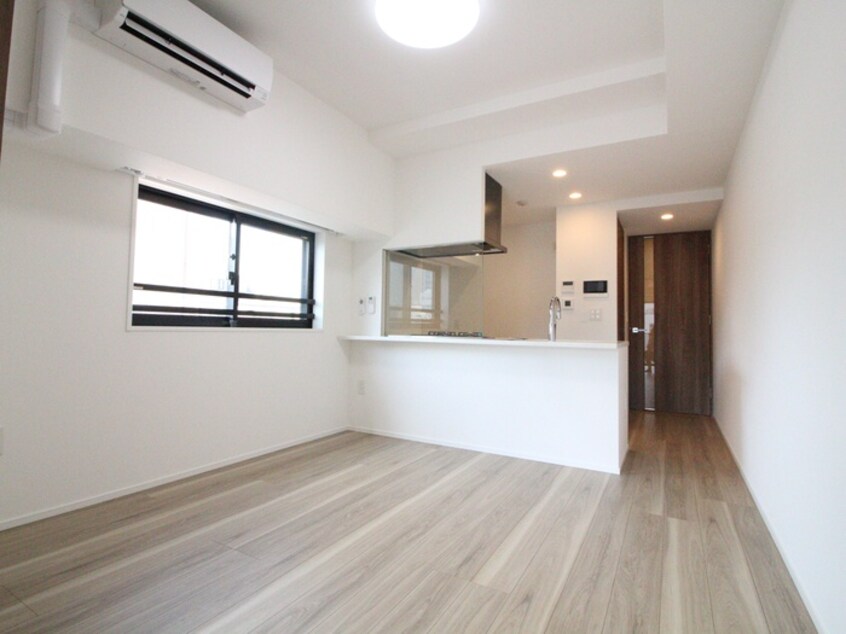 居室 ラグゼナ日本橋