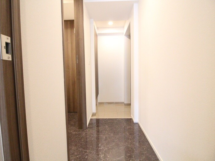 玄関 ラグゼナ日本橋