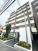 カスタリア新宿夏目坂の外観