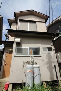 山下様方貸家２