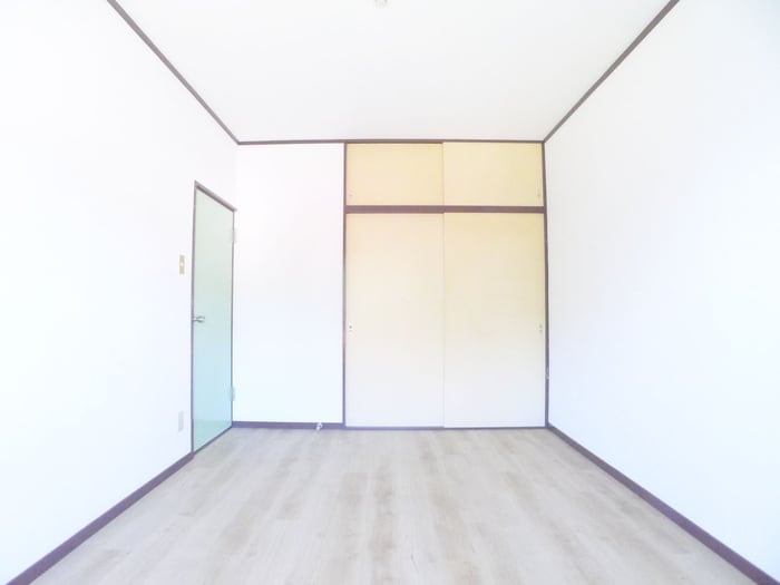 居室 パレス初山