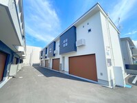 プレミアガレージ川口石神Ⅱ
