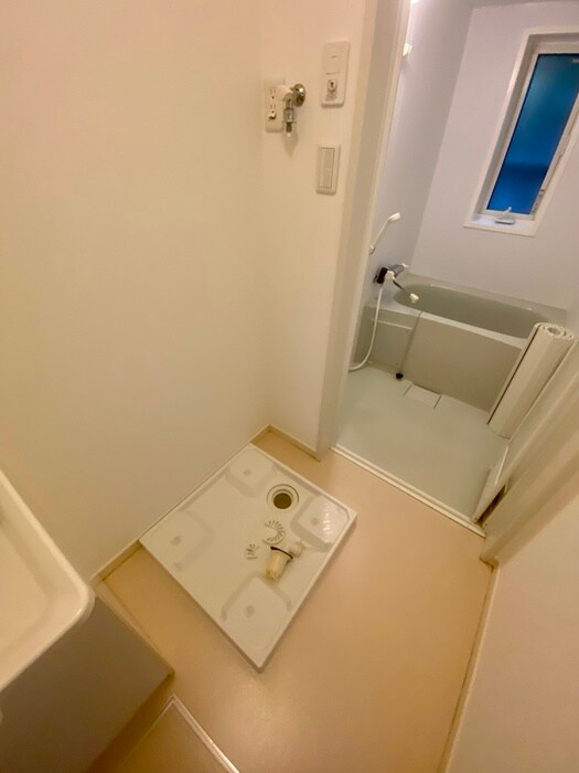 洗濯機置場 リュエル鎌倉