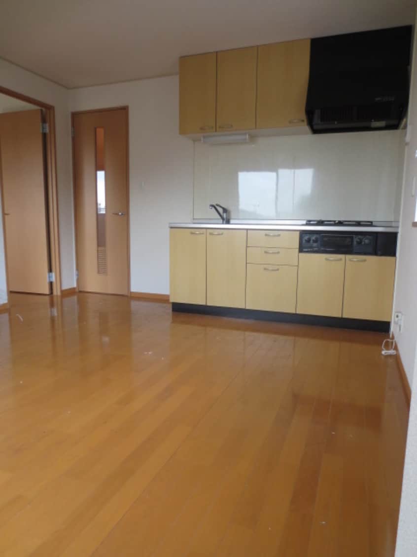 居室 アム－ル・シャンテ是政