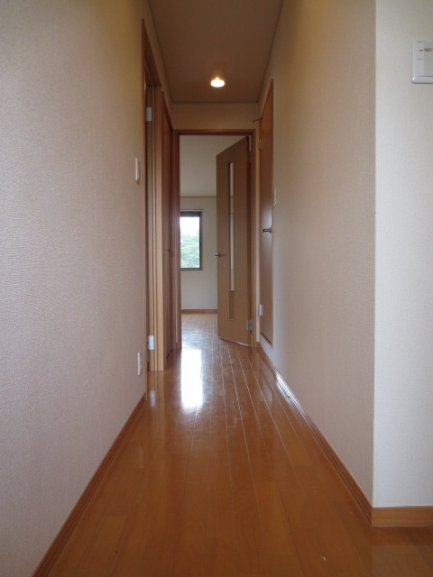 玄関 アム－ル・シャンテ是政