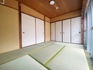 居室 中丸メゾン