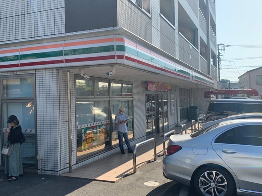 セブンイレブンセブンイレブン 横浜青葉総合庁舎前店(コンビニ)まで127m リベ－ル市ヶ尾