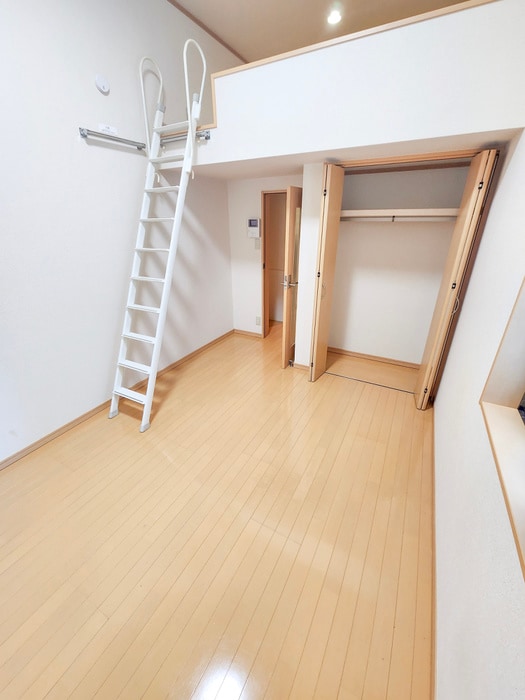 居室 アゼリアガーデンズ向ヶ丘Ⅱ