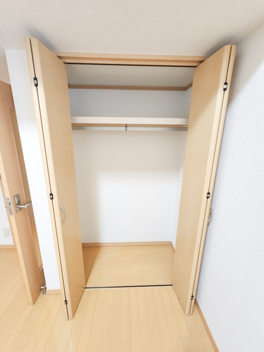 収納 アゼリアガーデンズ向ヶ丘Ⅱ