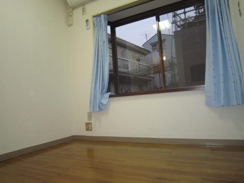 居室 サンライフ・小竹向原