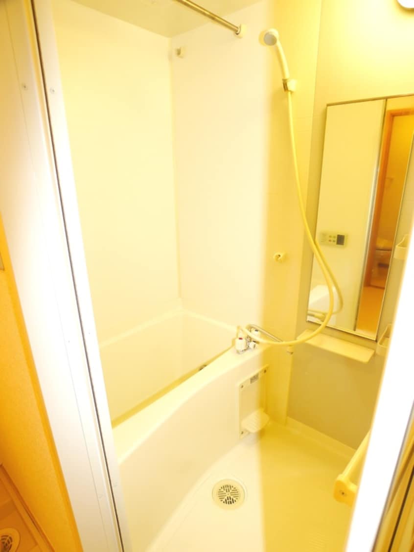 バス／シャワールーム等 青木ビル