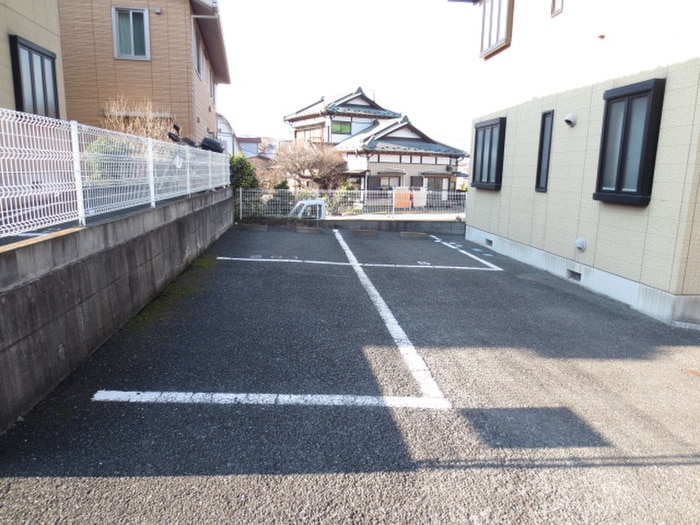 駐車場 フォ－レカメリアⅡ