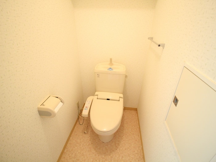 トイレ サンテ新横浜Ａ