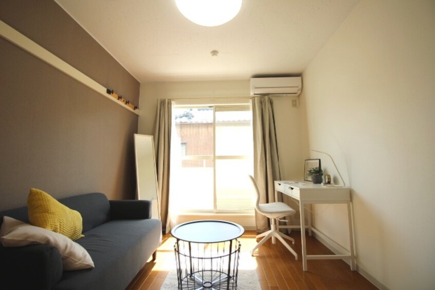 居室 コ－ポベラミ