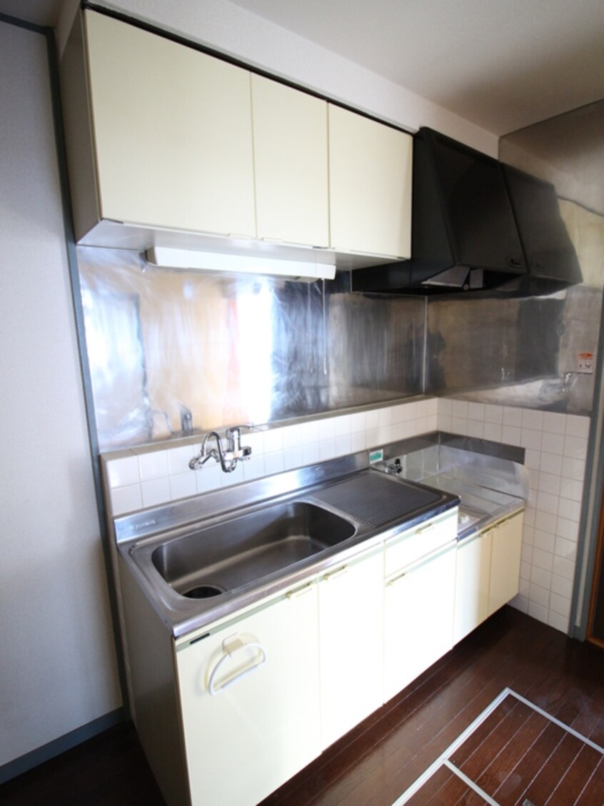 キッチン ハイムサンフラワ－２