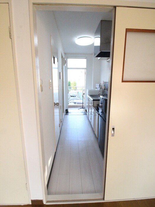 廊下 マンション五輪館