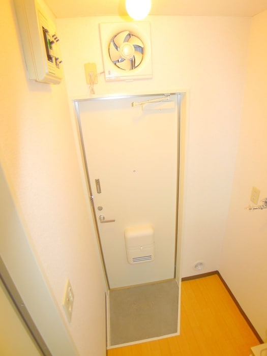 玄関 シャンブル綾瀬Ｊ