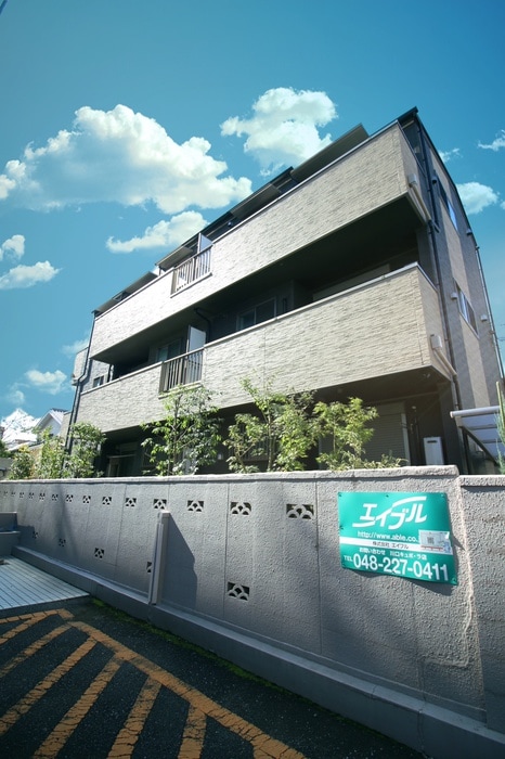 外観写真 サンライト（並木）