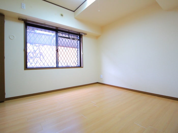 居室 ガ－デンクレス弐番館