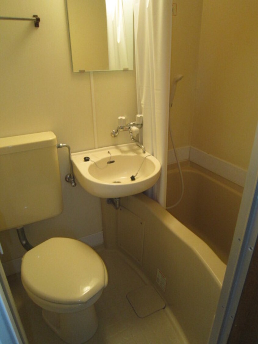 バス／シャワールーム等 コ－ポ折原