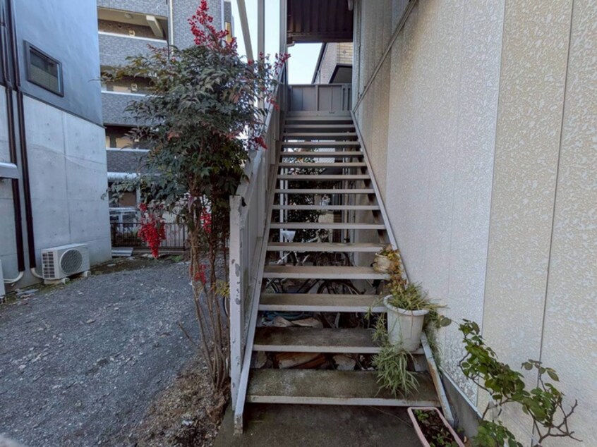 エントランス部分 テラスサンタナ