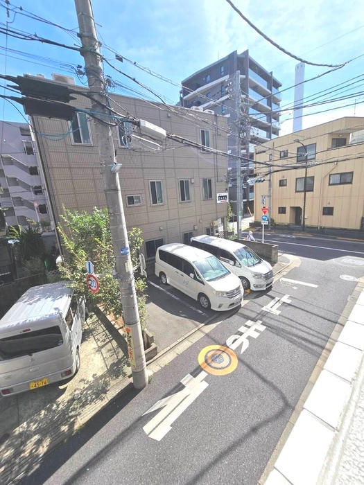 室内からの展望 ｸﾞﾗﾝﾄﾞｺﾝｼｪﾙｼﾞｭ高井戸（203）