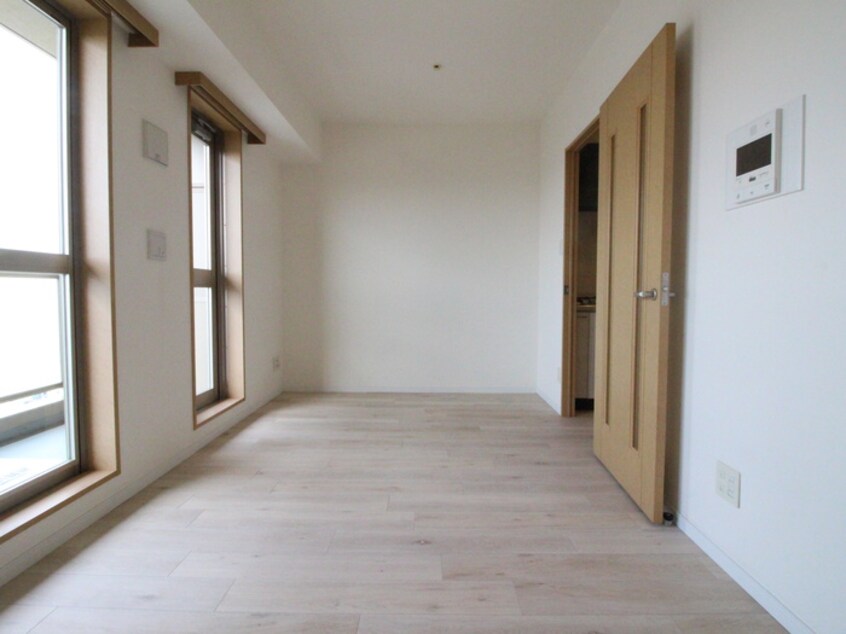 居室 ドゥーエ幡ヶ谷