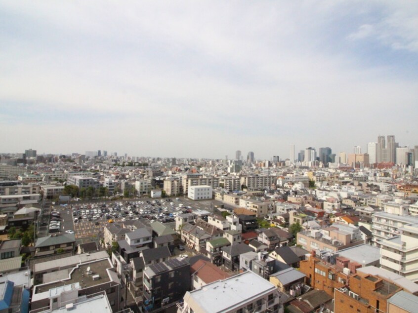 室内からの展望 ドゥーエ幡ヶ谷