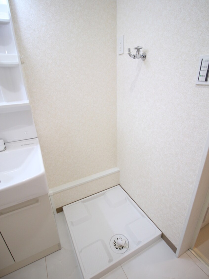 洗濯機置場 Ｉｂｒｉｏ櫛引
