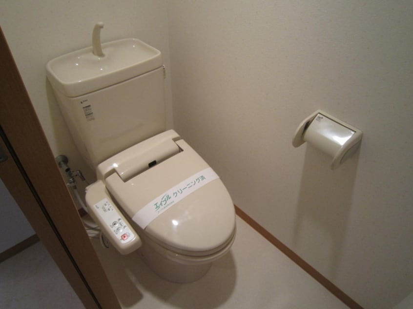 トイレ メゾン３２