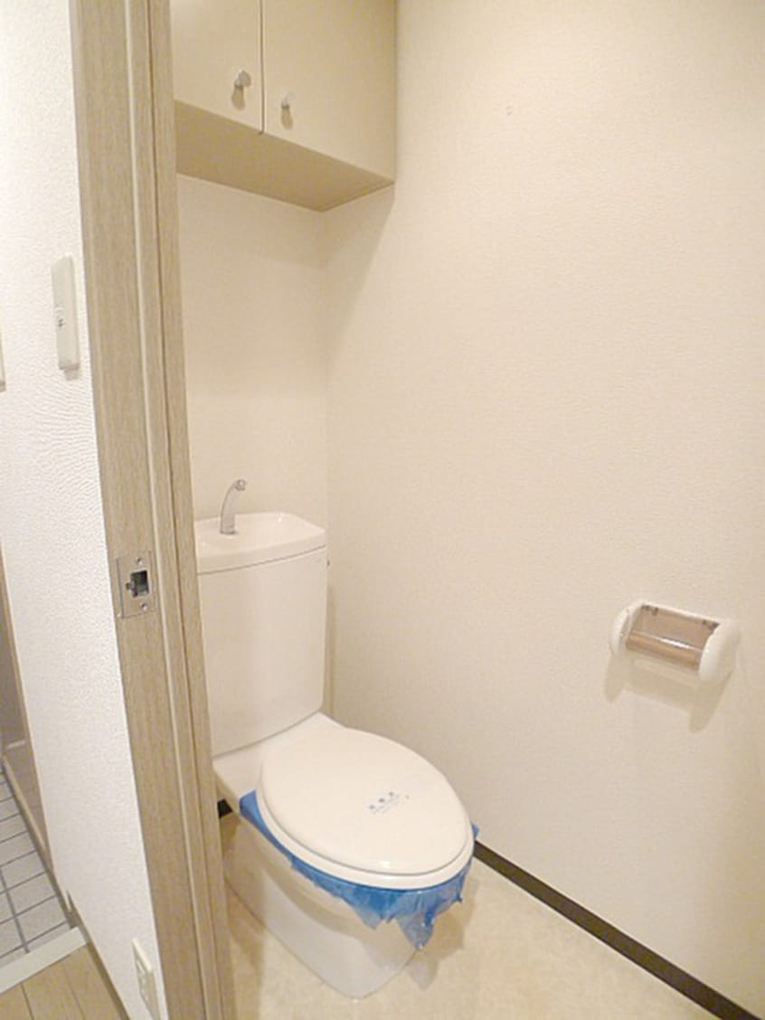 トイレ ＩＳＩＩビル