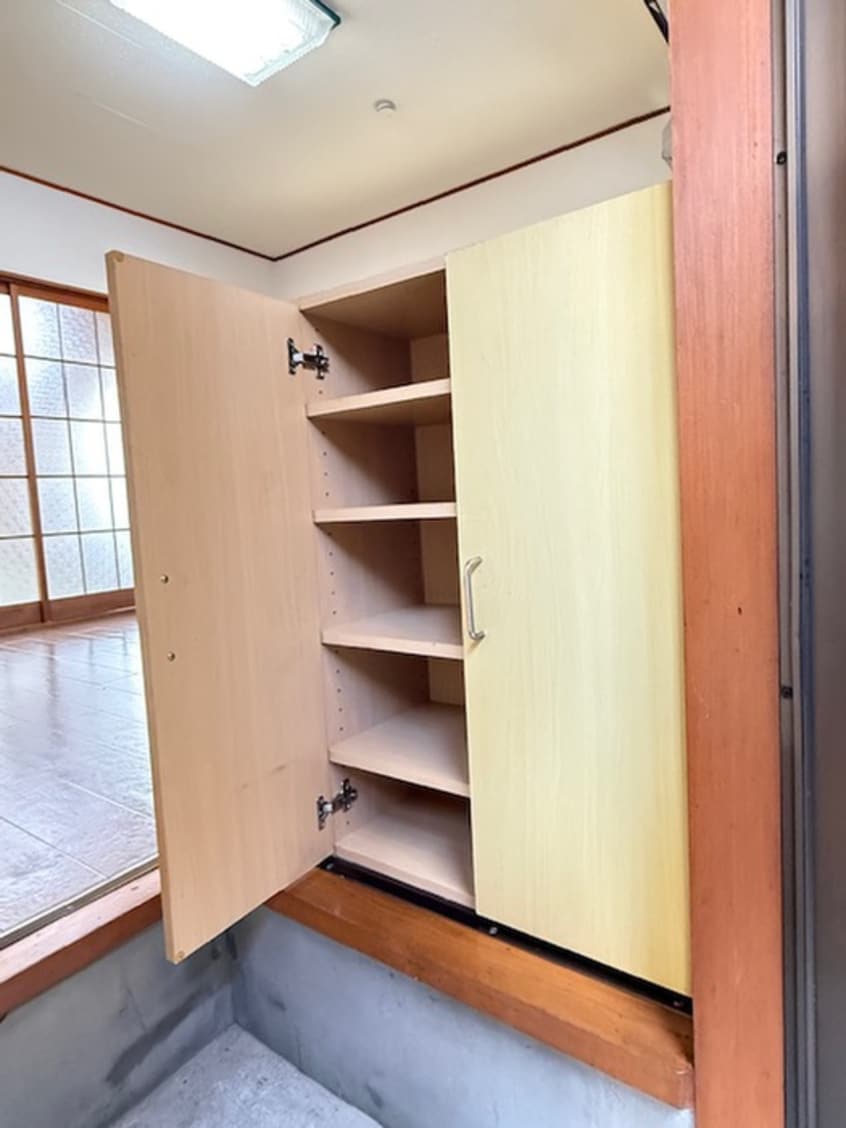 靴箱 美智ハイツ