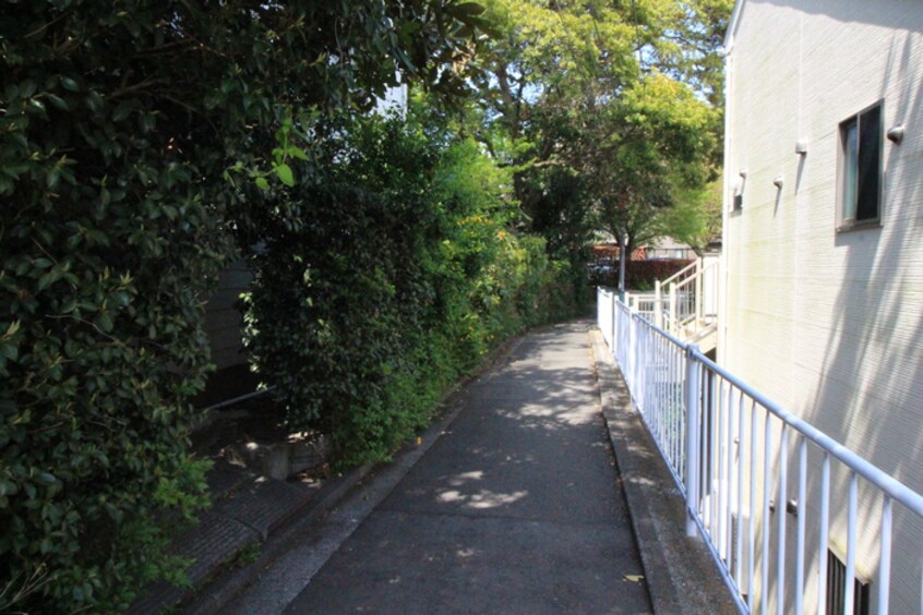 周辺環境 ヒルズ反町　Ｂ棟