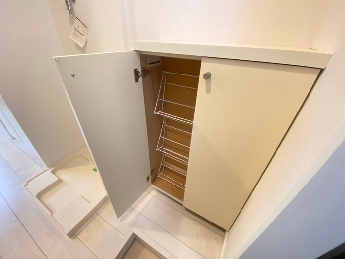 靴箱 ヒルズ反町　Ｂ棟