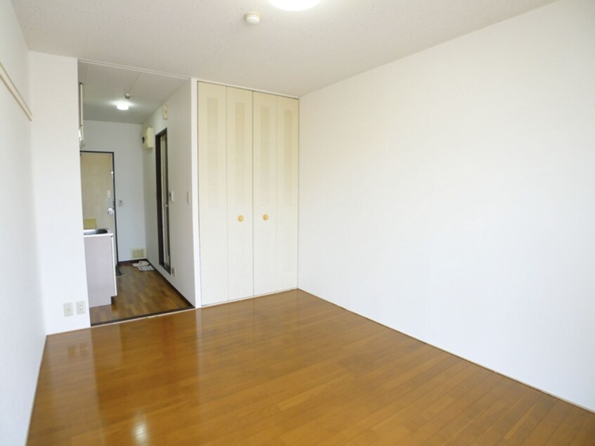 居室 エリカハイツ