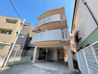 シャルレ寺尾