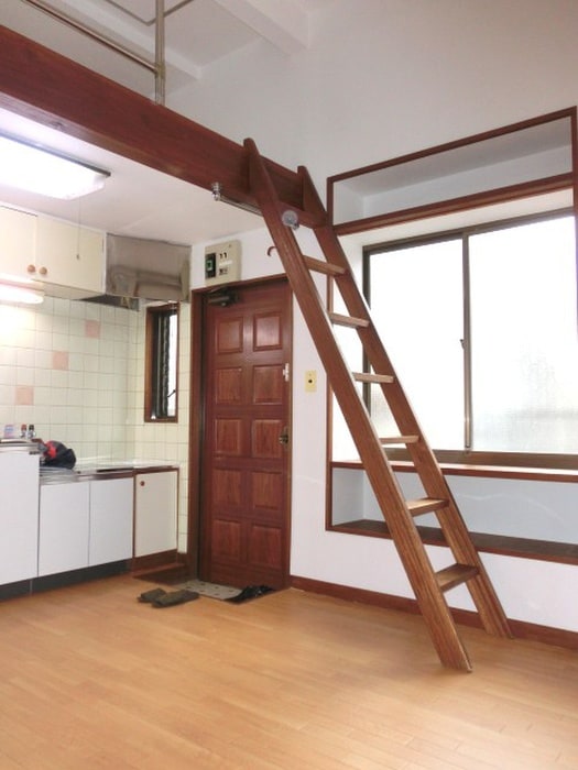 居室 ﾘﾊﾞｰｽﾄｰﾝｺｰﾎﾟA