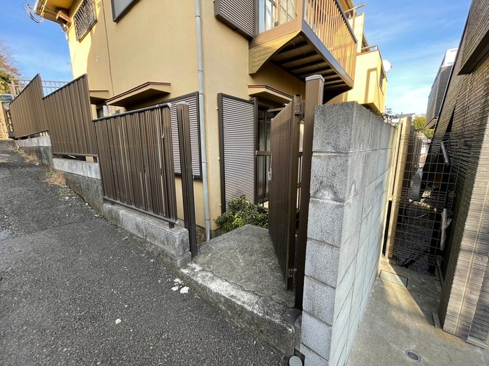 エントランス部分 くさなぎコ－ポ